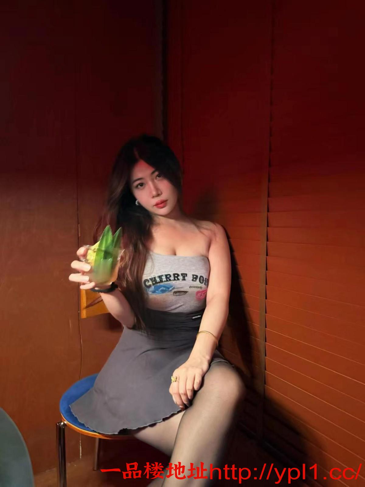 cf6b923a8da073c5f42c13d7b2aa37a2.jpg
